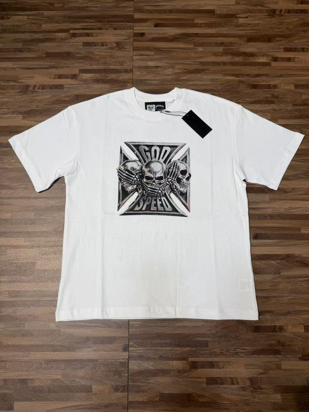 Godspeed Out of Many One Skull Graphic T-Shirt ¡ª front