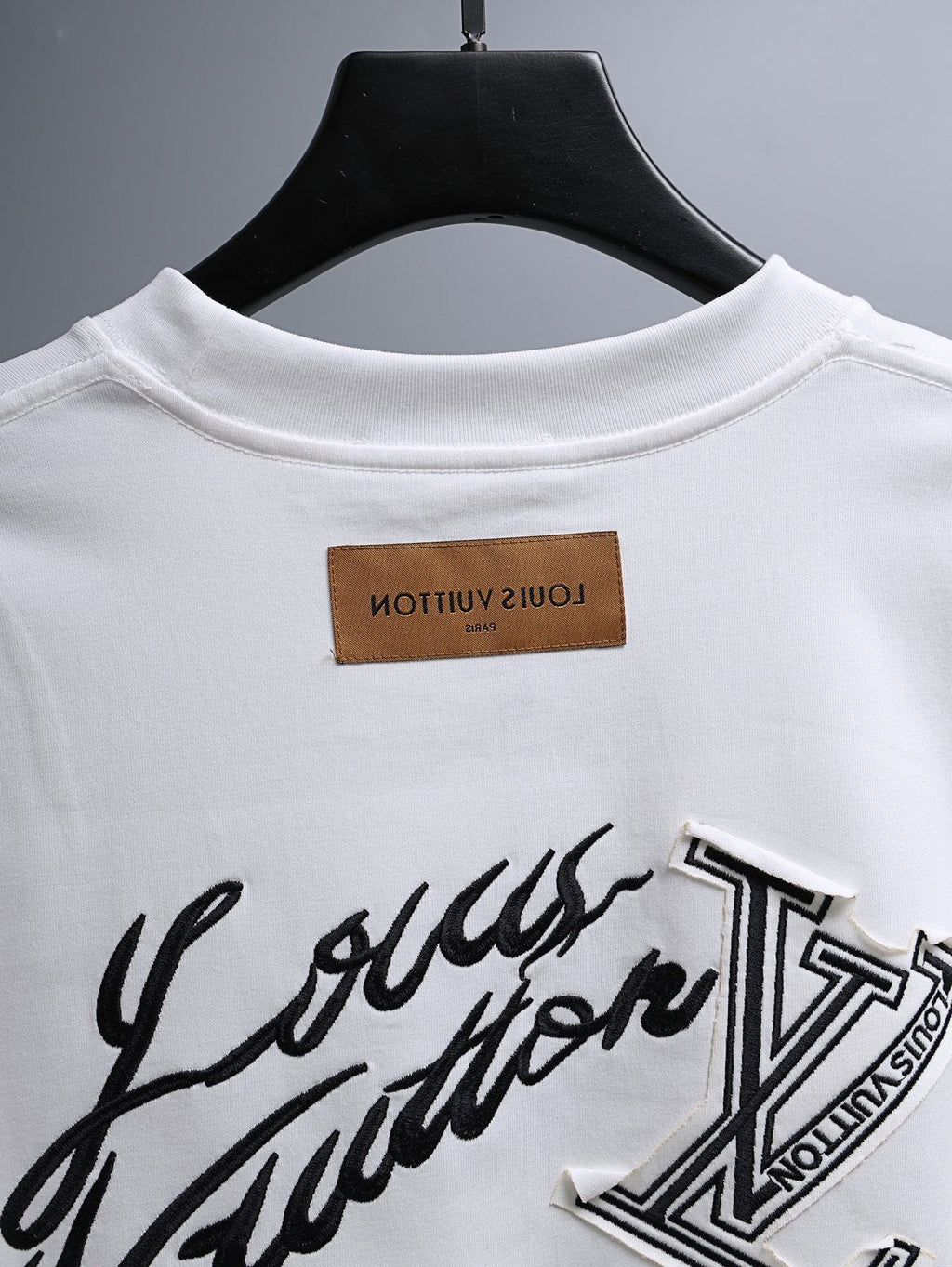 Louis Vuitton*LV Clover Patch Back Graphic T-Shirt ¡ª detail