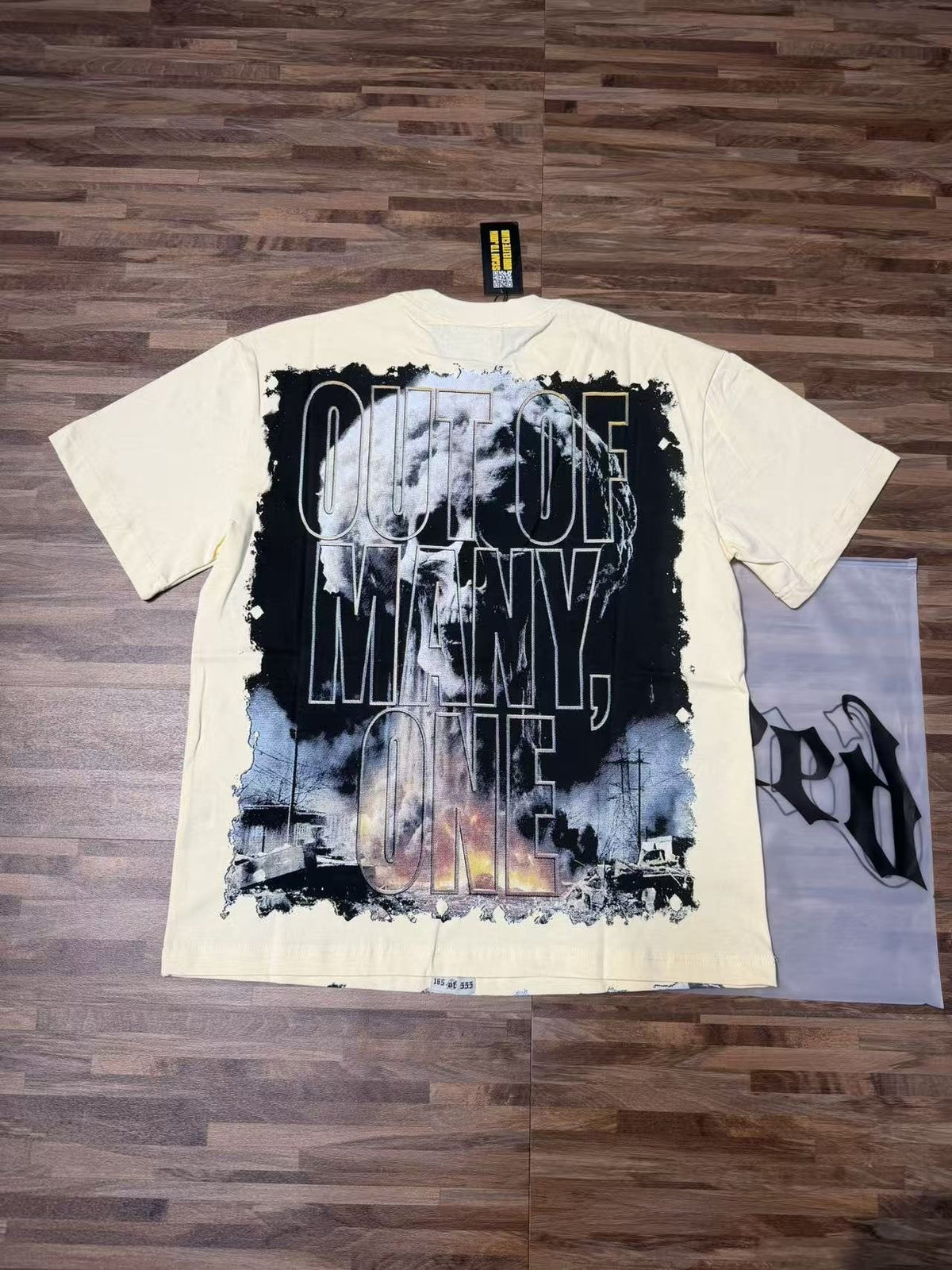 Godspeed Out of Many One Graphic T-Shirt ¡ª context